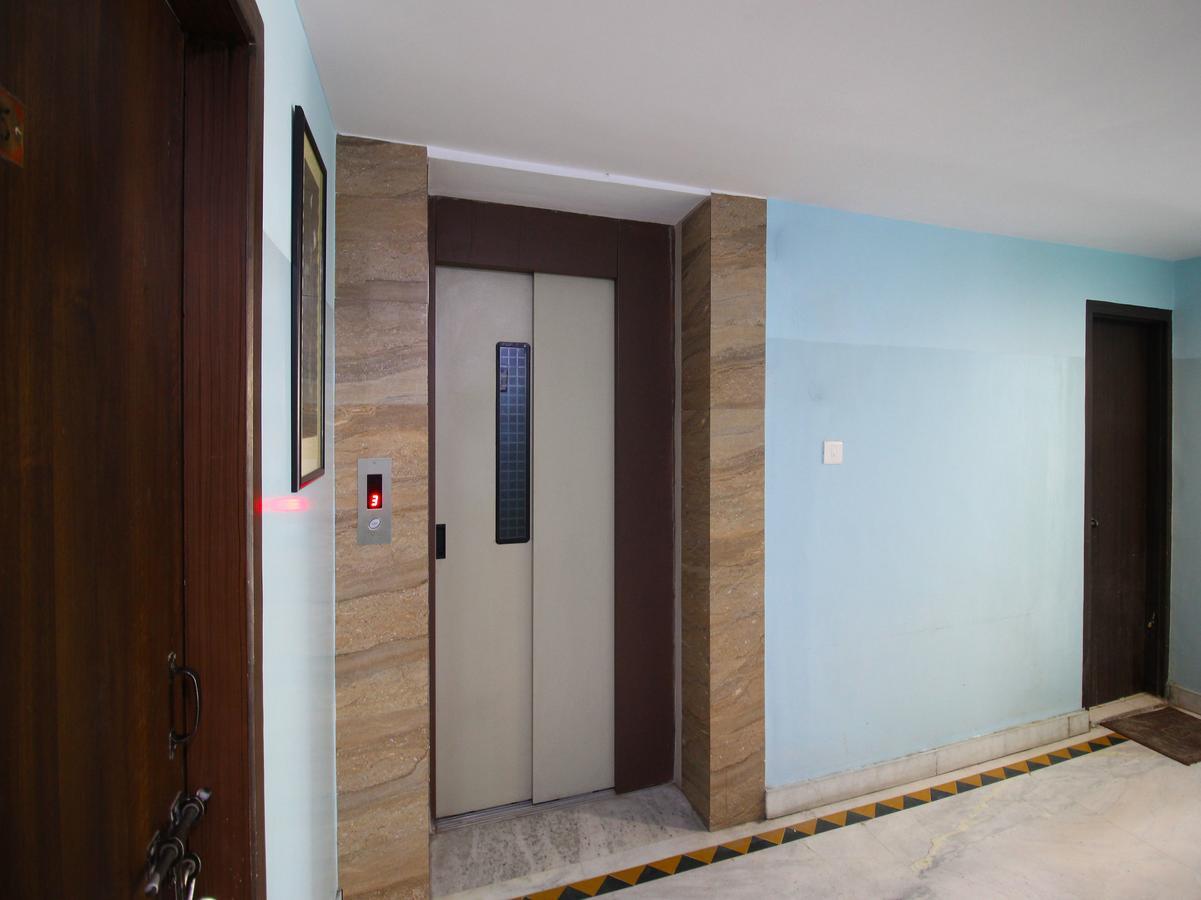 Oyo 1143 Hotel Rdb Palace Джайпур Екстериор снимка