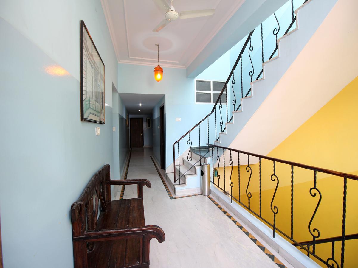 Oyo 1143 Hotel Rdb Palace Джайпур Екстериор снимка