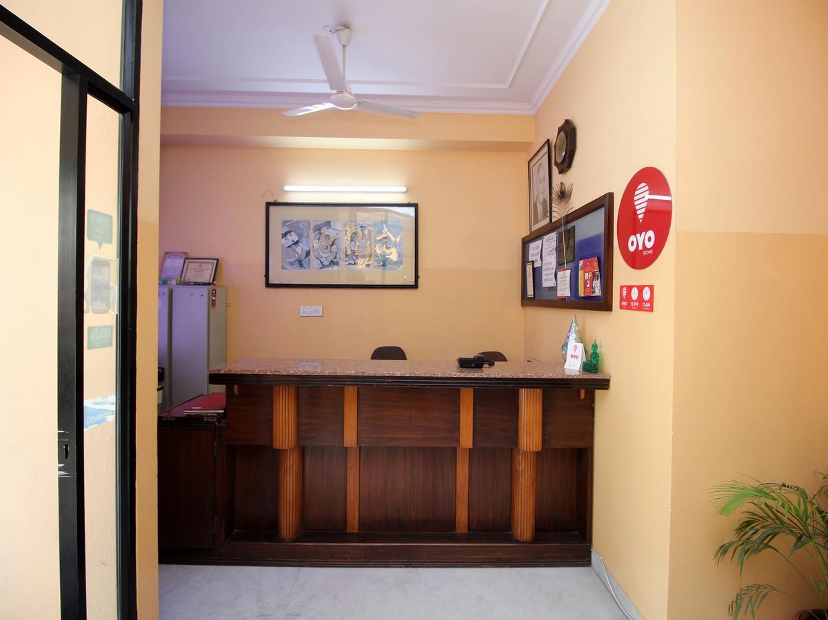Oyo 1143 Hotel Rdb Palace Джайпур Екстериор снимка