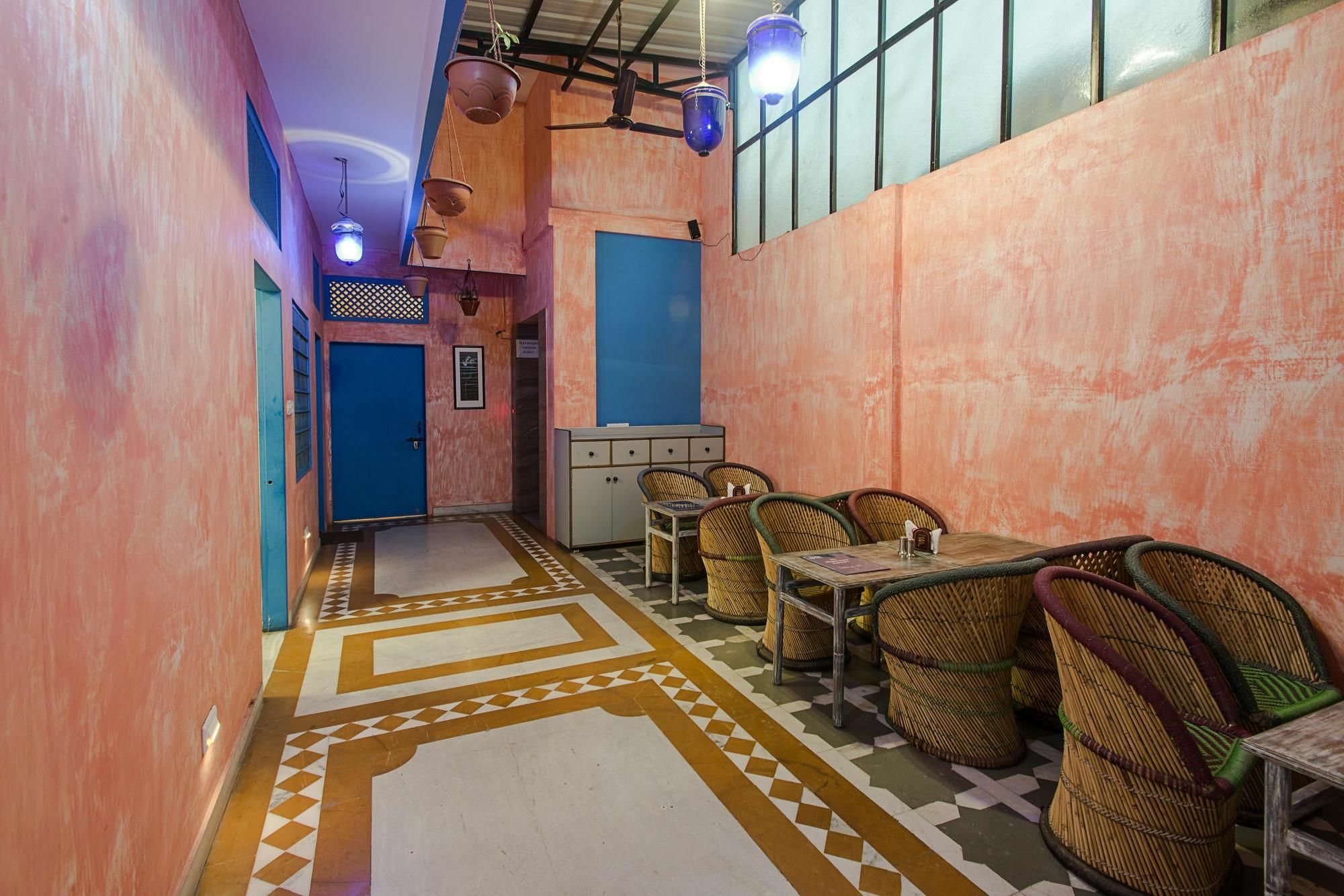 Oyo 1143 Hotel Rdb Palace Джайпур Екстериор снимка